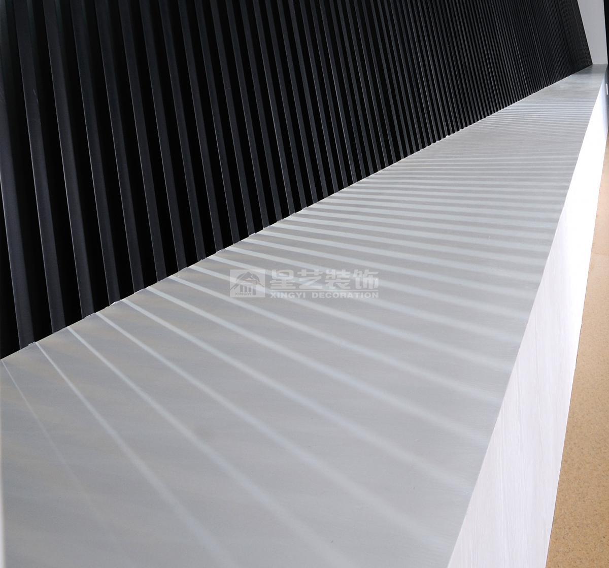 實景-“墨記”之南方都市報辦公空間設(shè)計